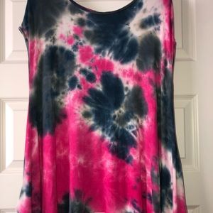 Tie Die Flowy Top
